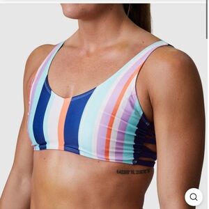 Born‎ primitive bikini top size XL